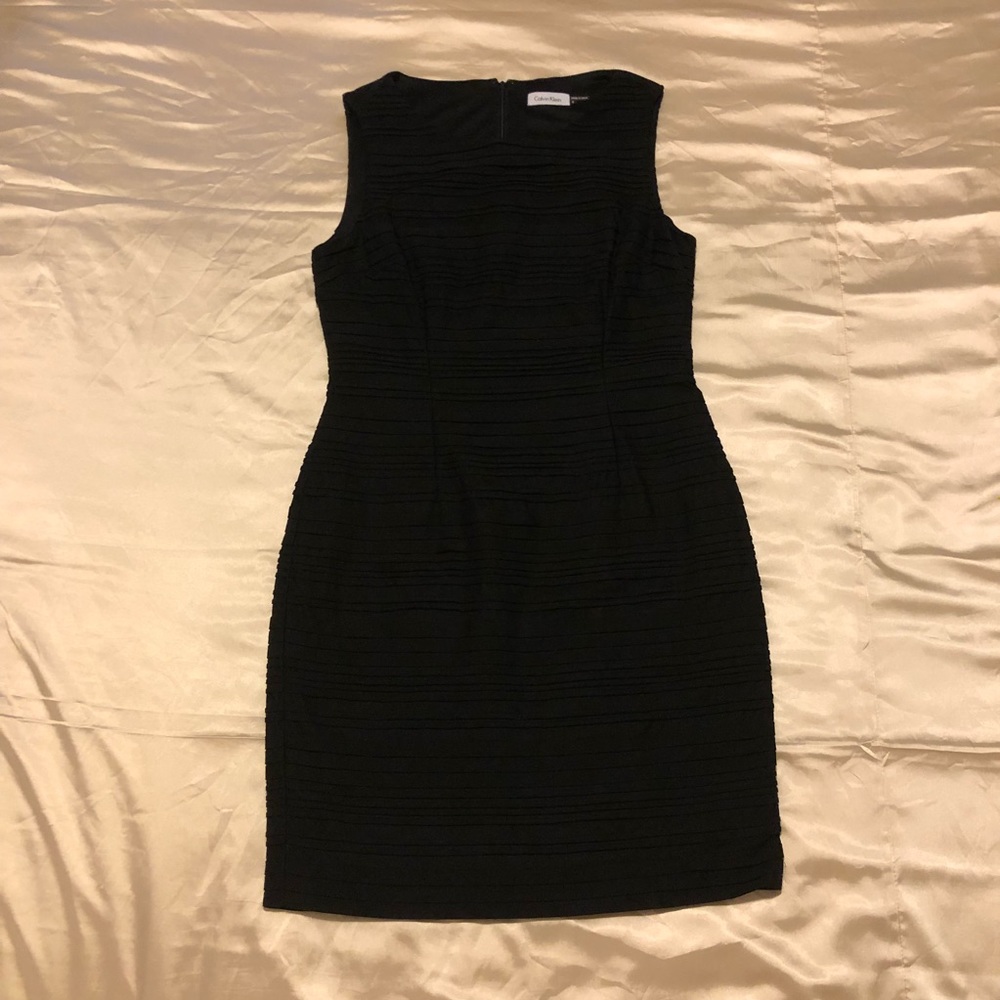 *CALVIN KLEIN* black sleeveless dress